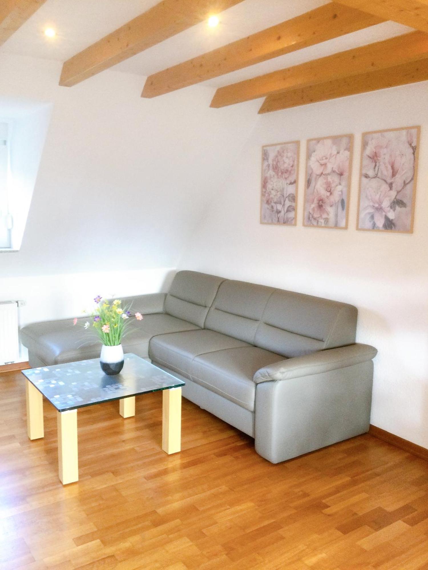 Wohnung Mit Stil โทรสดอร์ฟ ภายนอก รูปภาพ